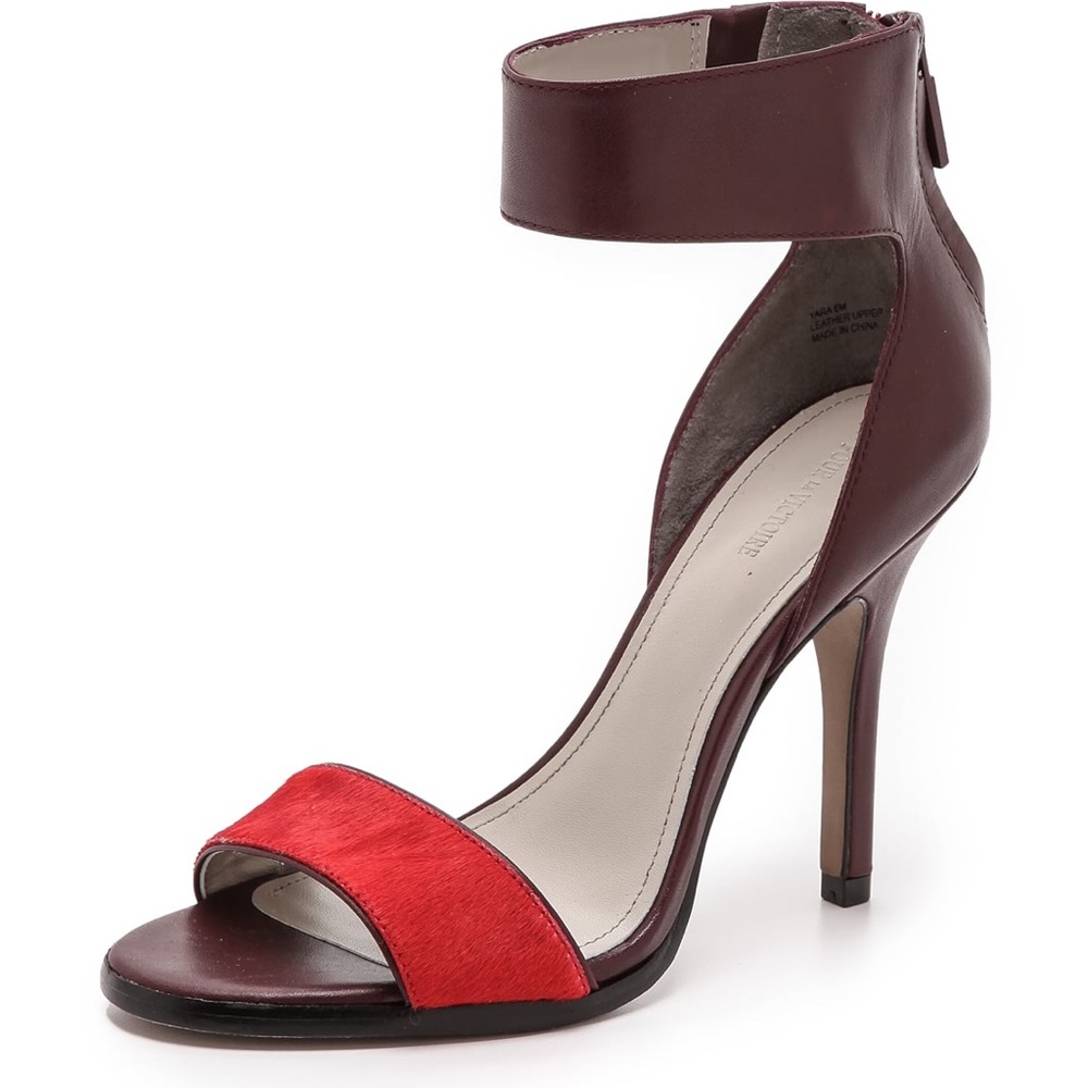 Pour la Victoire Yara Sandal